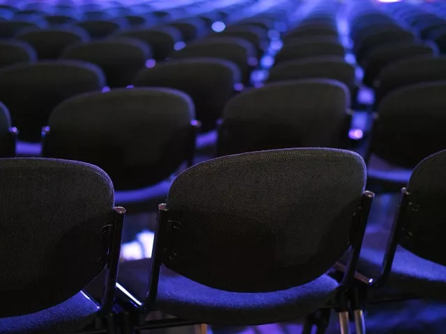 How Salons Reduce No-Shows with Reminders and Clear Policies